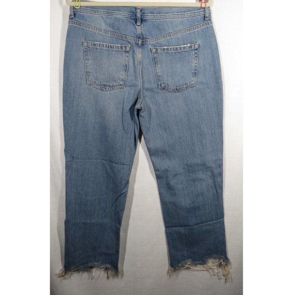 29 Waist, Free People Light Stone Wash Distressed Straight  Leg Cropped Jean - Picture 3 of 9